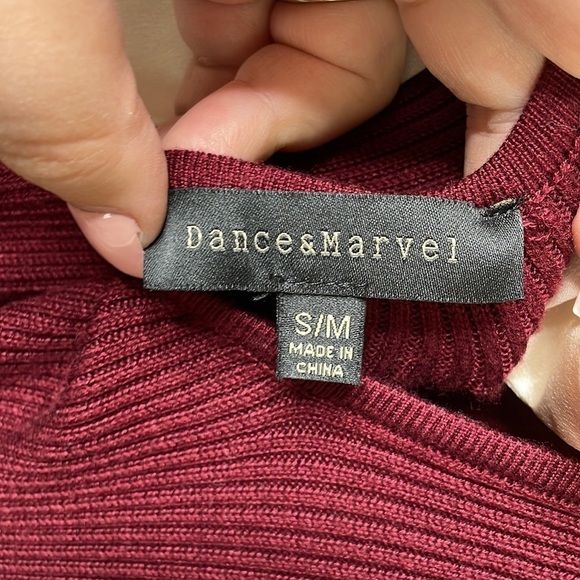 Dance & Marvel burgundy dress with satin ribbon tie in the back size S FLAWED - Picture 4 of 7